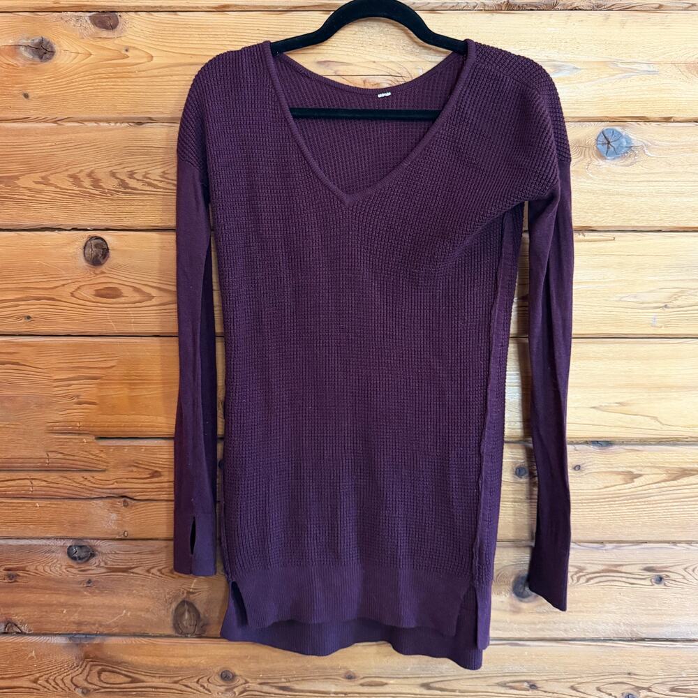 Lululemon The Sweater Life Waffle Knit V Neck Sweater 6